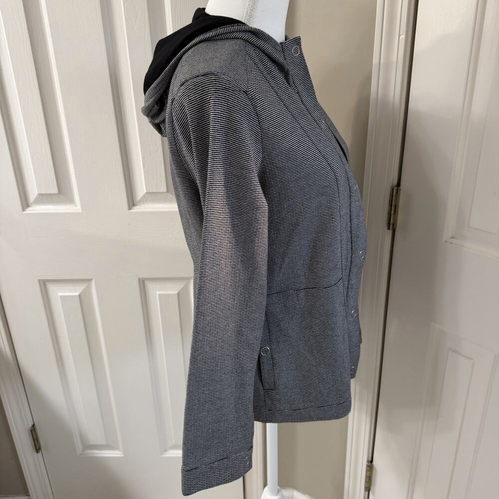 Soma Jacket - Picture 5 of 8